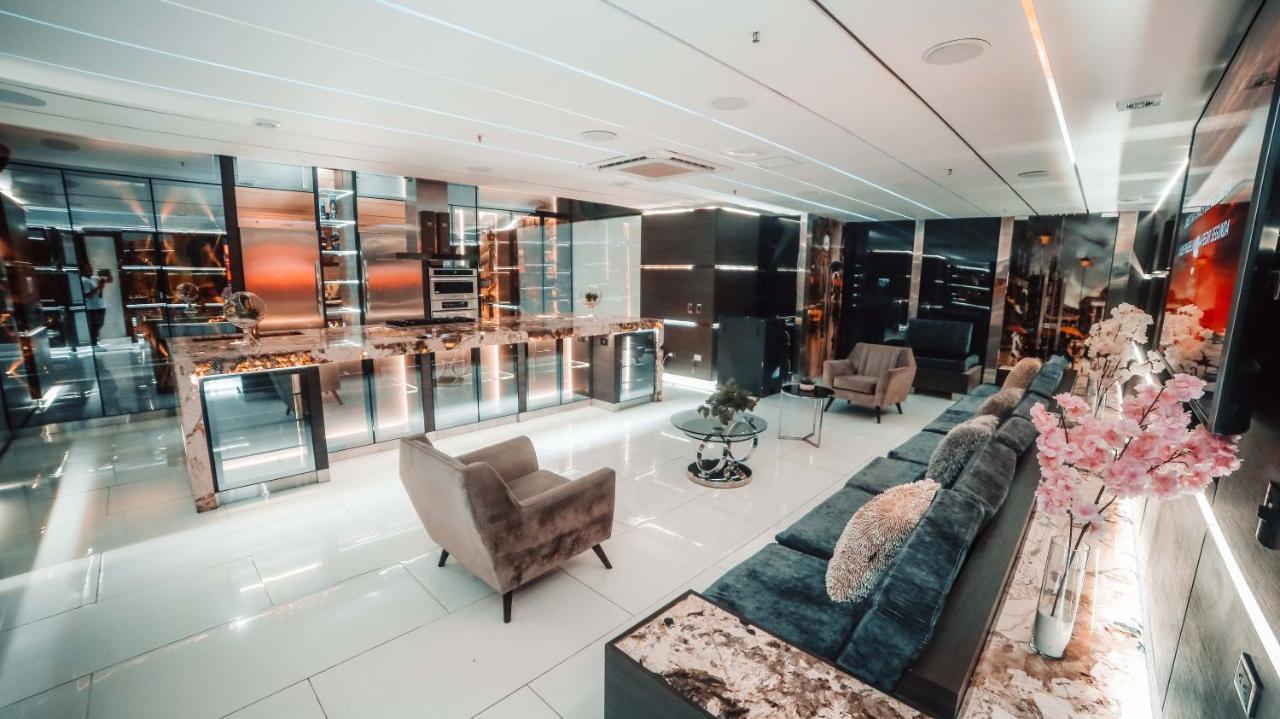 1Million Luxury Suites Medellín Buitenkant foto